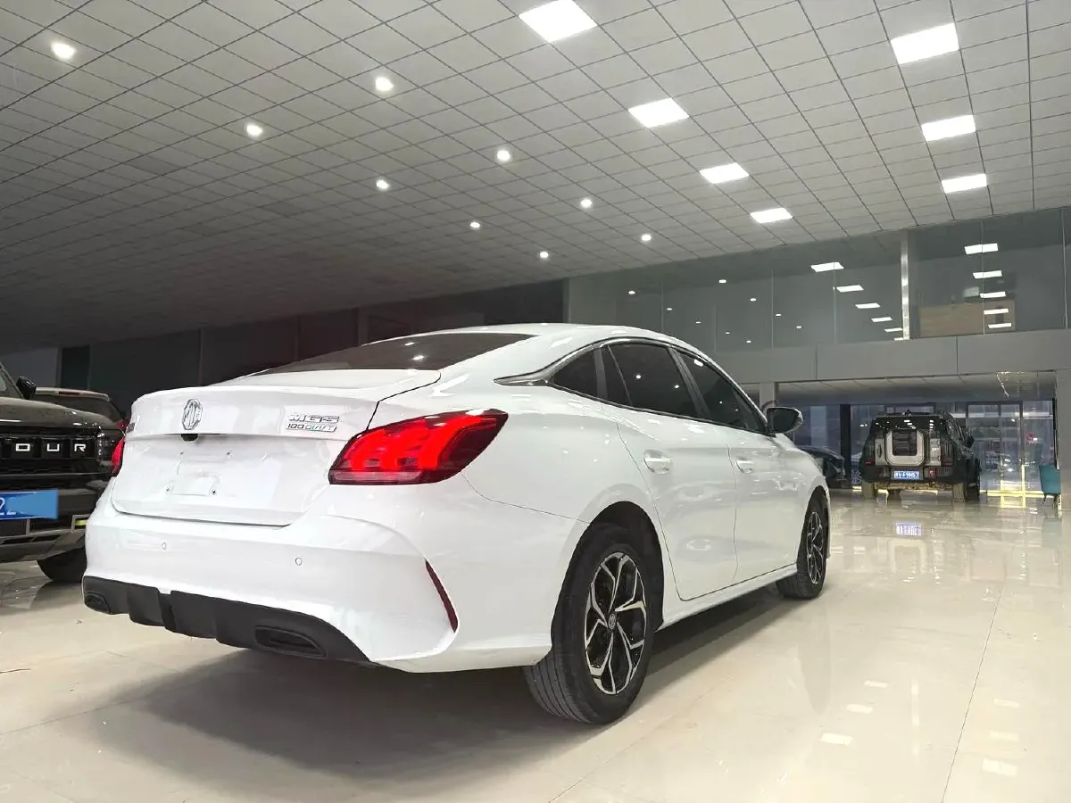 2023 MG 5 1.5L 129HP L4 5MT,autocango,china used car exporter,china ev exporter,chinese used car exporter,chinese used ev exporter