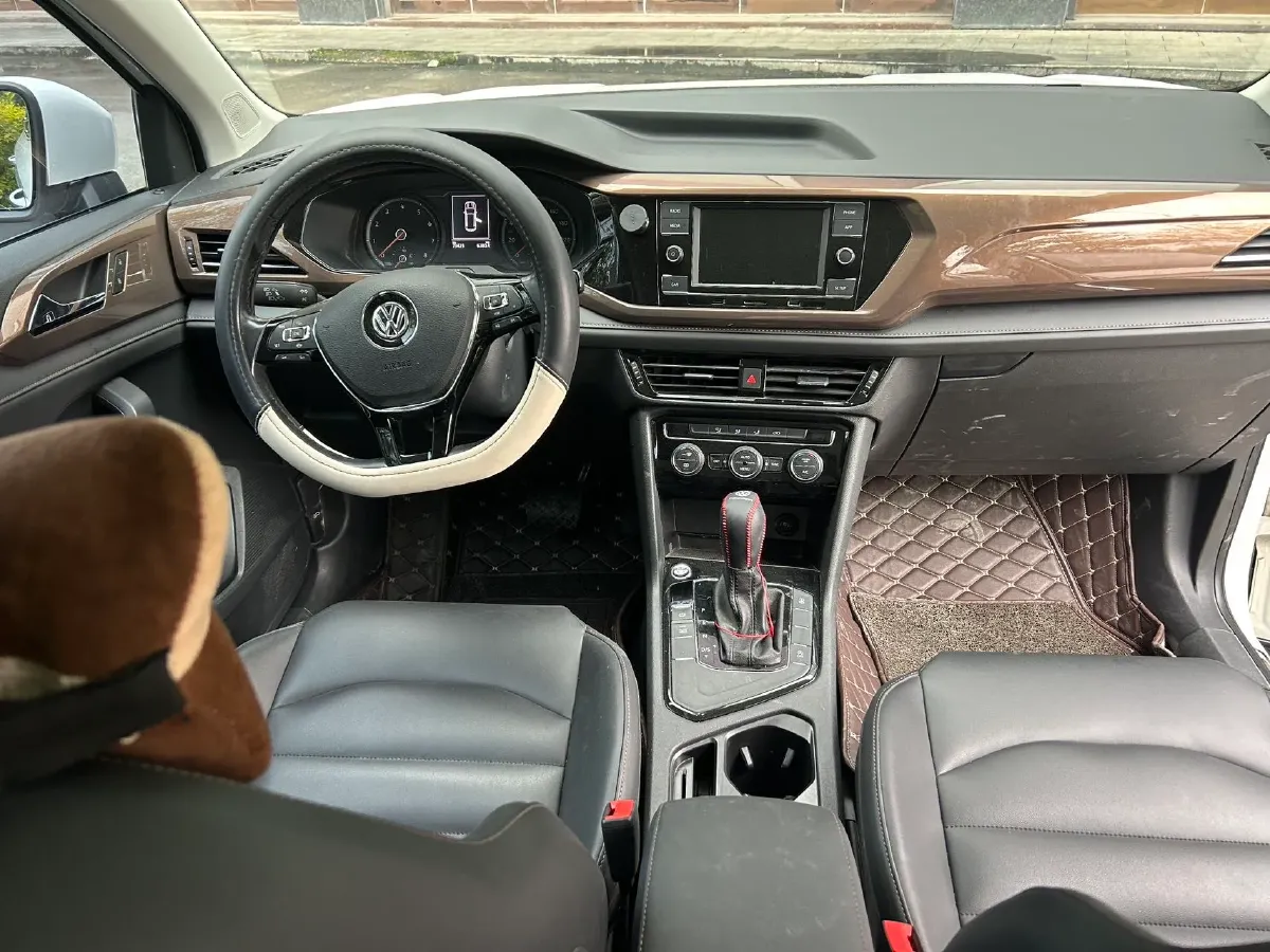 2019 HanTeng X5 BEV 42.72KWH,autocango,china used car exporter,china ev exporter,chinese used car exporter,chinese used ev exporter