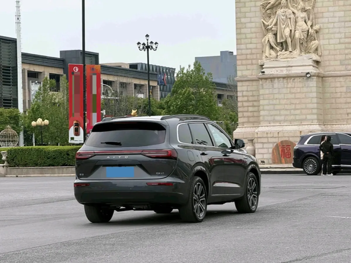 2024 AITO AITO M7 1.5T 152HP L4 REEV 38.5KWH,autocango,china used car exporter,china ev exporter,chinese used car exporter,chinese used ev exporter