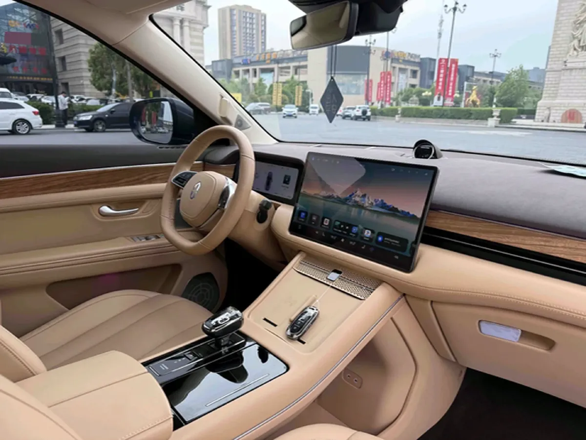 2024 AITO AITO M7 1.5T 152HP L4 REEV 38.5KWH,autocango,china used car exporter,china ev exporter,chinese used car exporter,chinese used ev exporter