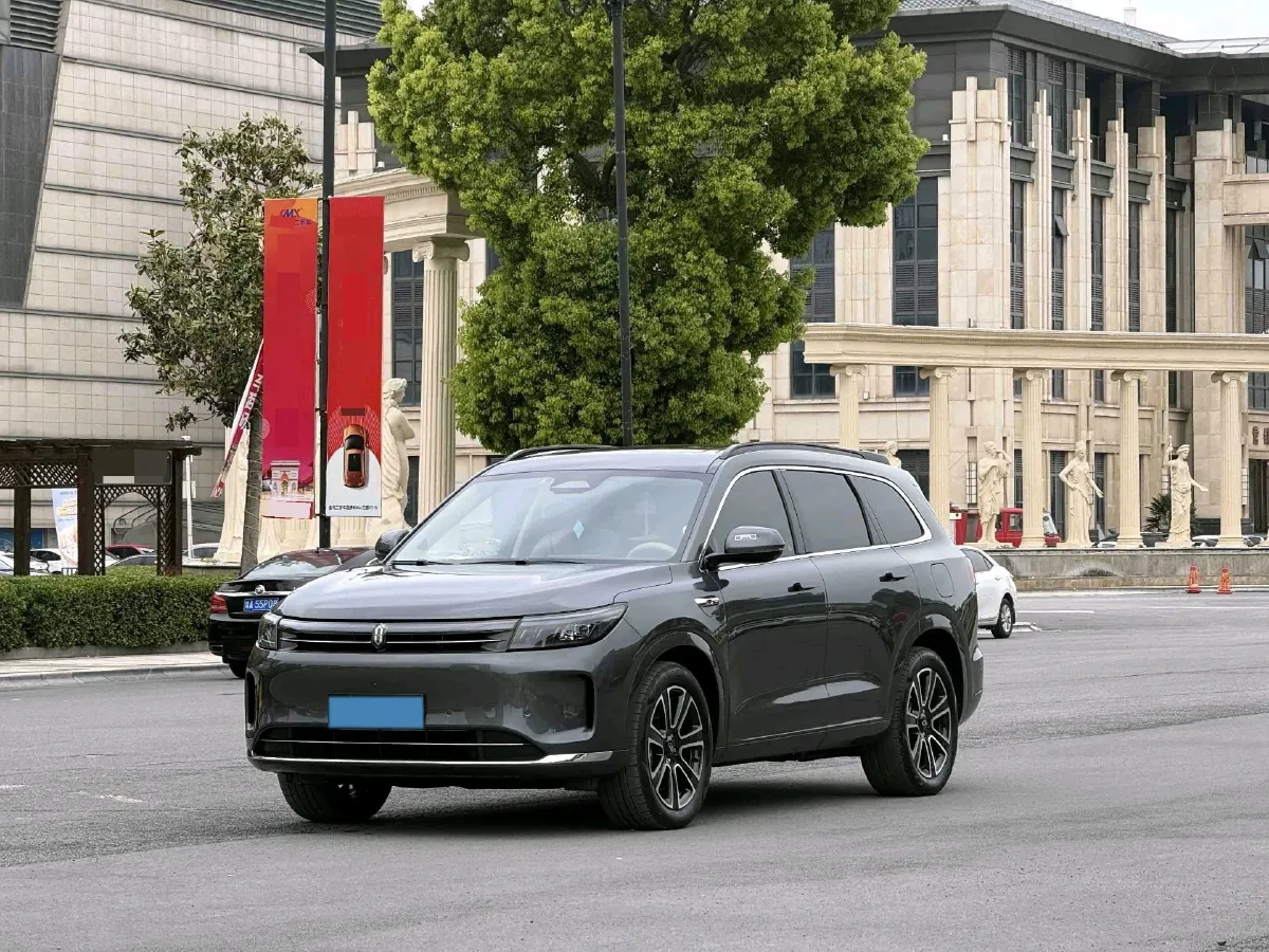 2024 AITO AITO M7 1.5T 152HP L4 REEV 38.5KWH,autocango,china used car exporter,china ev exporter,chinese used car exporter,chinese used ev exporter