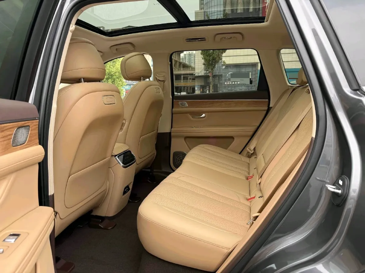 2024 AITO AITO M7 1.5T 152HP L4 REEV 38.5KWH,autocango,china used car exporter,china ev exporter,chinese used car exporter,chinese used ev exporter