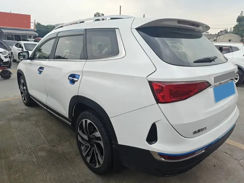2019 Jetour X90 1.5T 147HP L4 6MT,autocango,china used car exporter,china ev exporter,chinese used car exporter,chinese used ev exporter