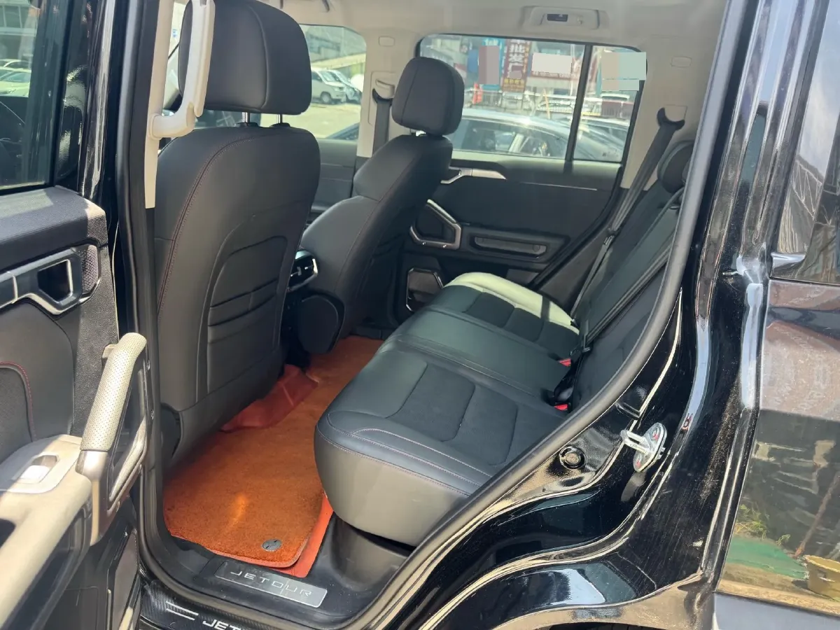2023 Jetour Traveller 2.0T 254HP L4 7DCT,autocango,china used car exporter,china ev exporter,chinese used car exporter,chinese used ev exporter