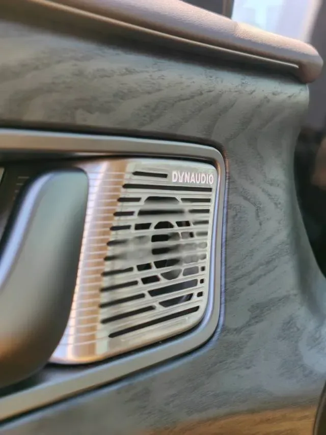 2024 Denza D9 1.5T 139HP L4 E-CVT PHEV 40KWH,autocango,china used car exporter,china ev exporter,chinese used car exporter,chinese used ev exporter