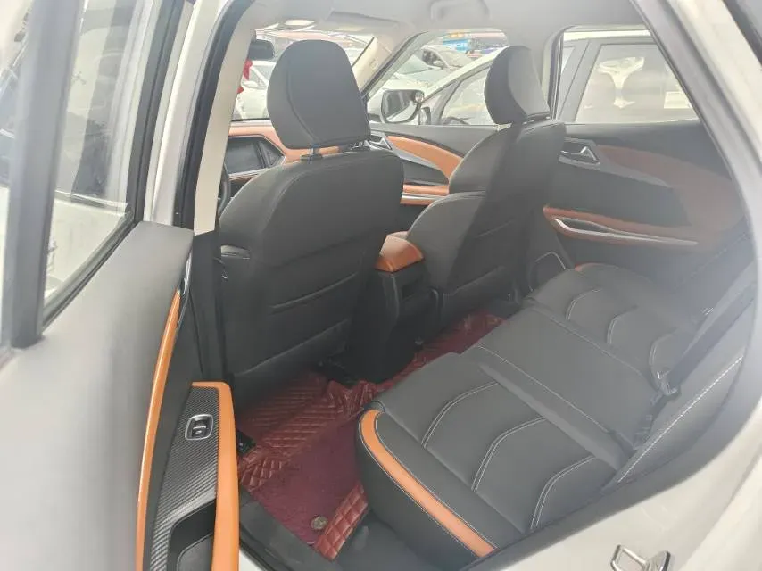 2023 Zotye T300 1.5L 112HP L4 5MT,autocango,china used car exporter,china ev exporter,chinese used car exporter,chinese used ev exporter