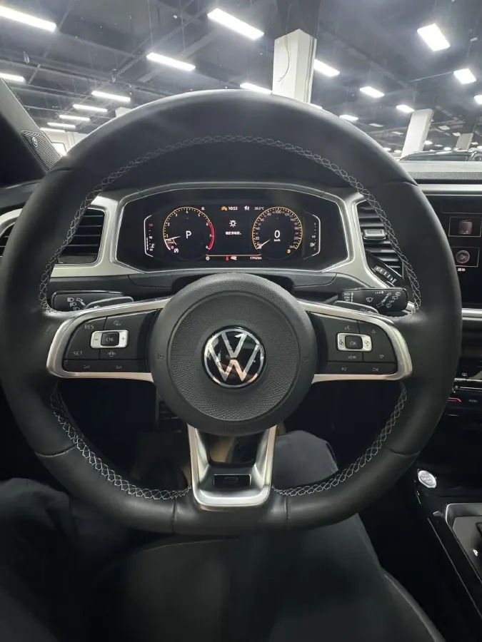 2022 Volkswagen T-Roc 1.4T 150HP L4 7DCT,autocango,china used car exporter,china ev exporter,chinese used car exporter,chinese used ev exporter