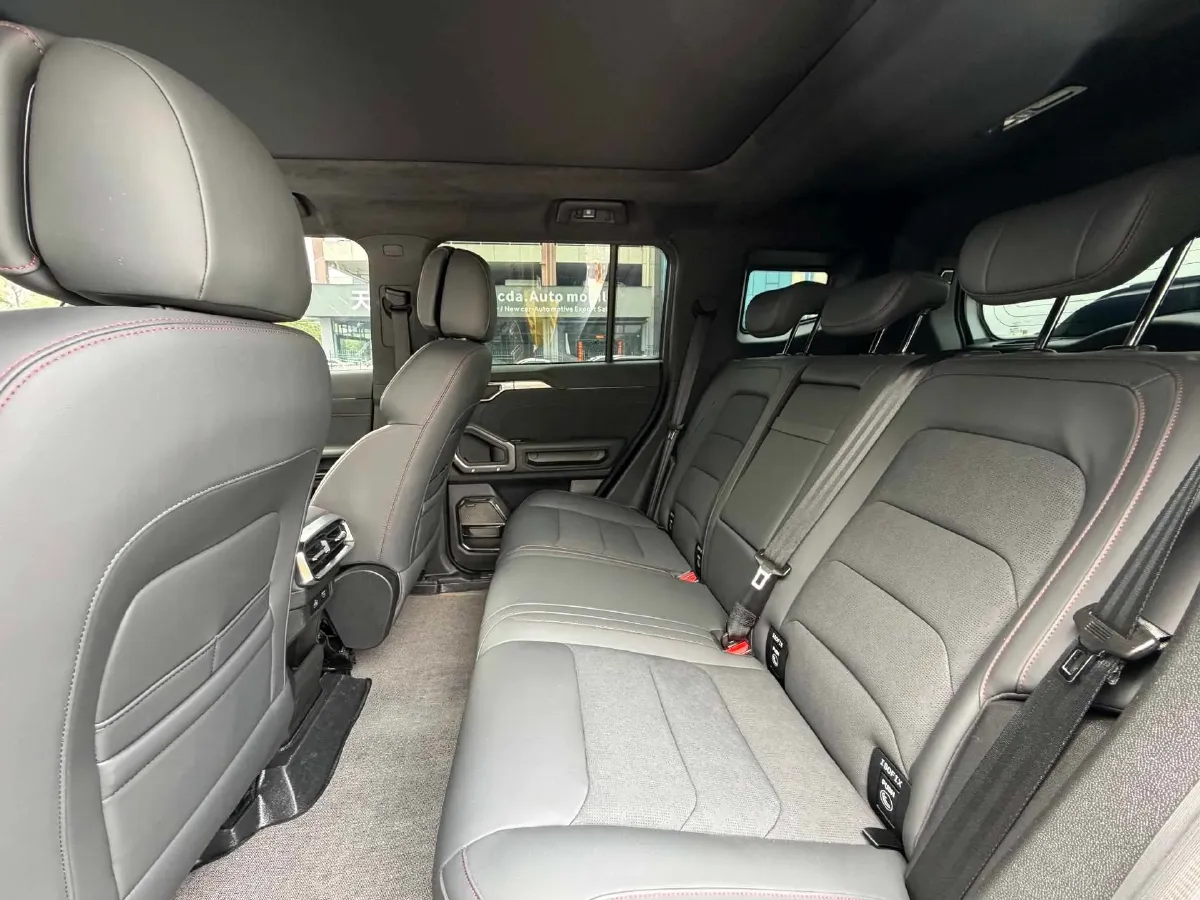 2023 Jetour Traveller 2.0T 254HP L4 8AT,autocango,china used car exporter,china ev exporter,chinese used car exporter,chinese used ev exporter