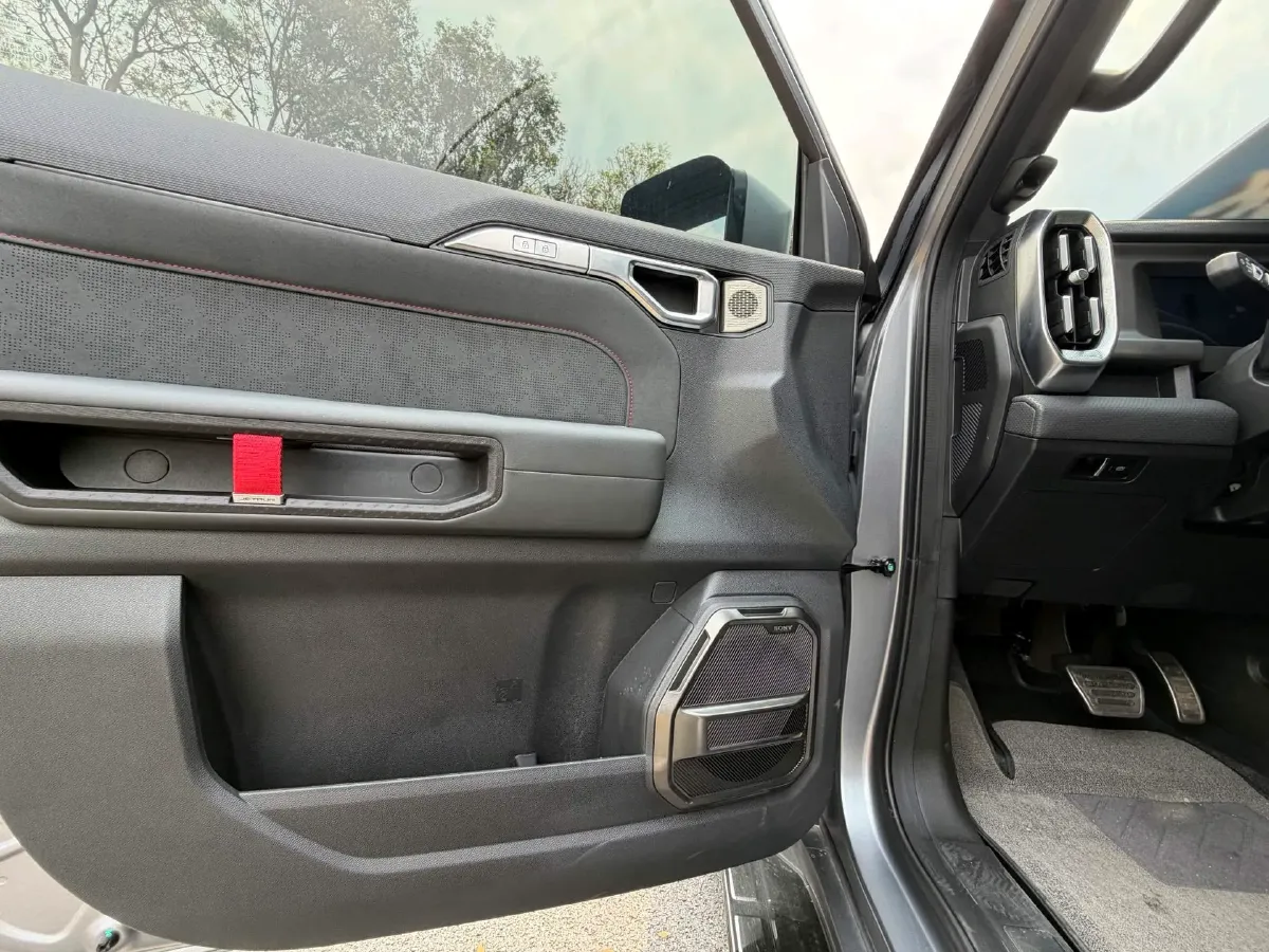 2023 Jetour Traveller 2.0T 254HP L4 8AT,autocango,china used car exporter,china ev exporter,chinese used car exporter,chinese used ev exporter