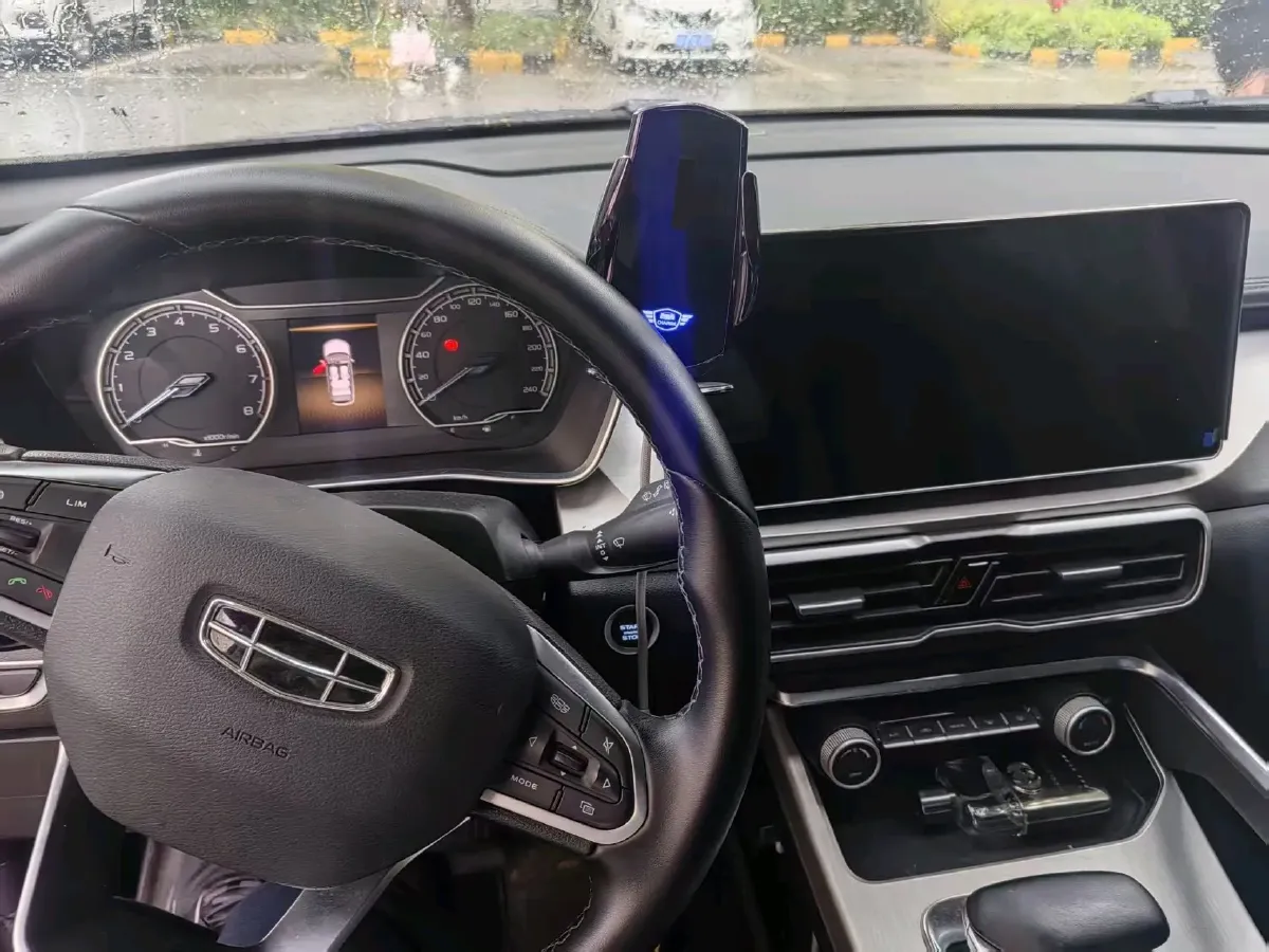 2023 Geely Coolray 1.5T 181HP L4 7DCT,autocango,china used car exporter,china ev exporter,chinese used car exporter,chinese used ev exporter