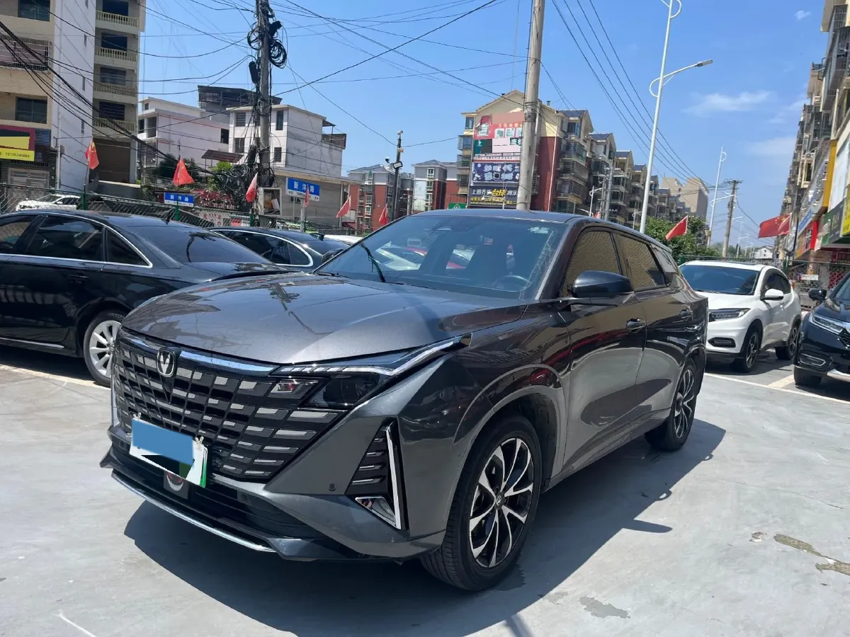 2024 ChangAn UNI-Z 1.5L 98HP L4 E-CVT PHEV 18.4KWH,autocango,china used car exporter,china ev exporter,chinese used car exporter,chinese used ev exporter