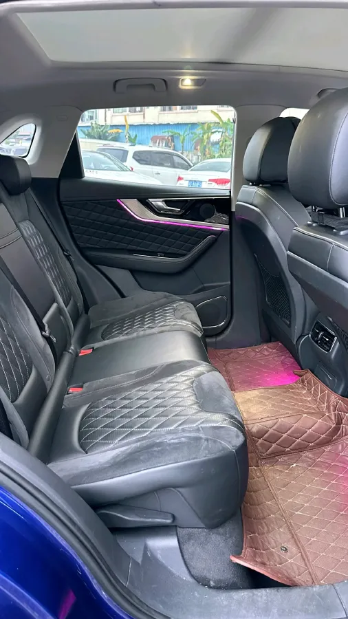 2019 HongQi HS5 2.0T 224HP L4 6AT,autocango,china used car exporter,china ev exporter,chinese used car exporter,chinese used ev exporter