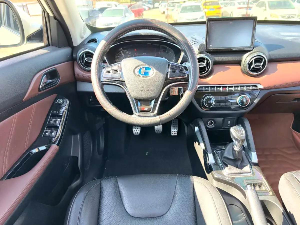 2018 BAIC ChangHe Q35 1.5L 116HP L4 5MT,autocango,china used car exporter,china ev exporter,chinese used car exporter,chinese used ev exporter