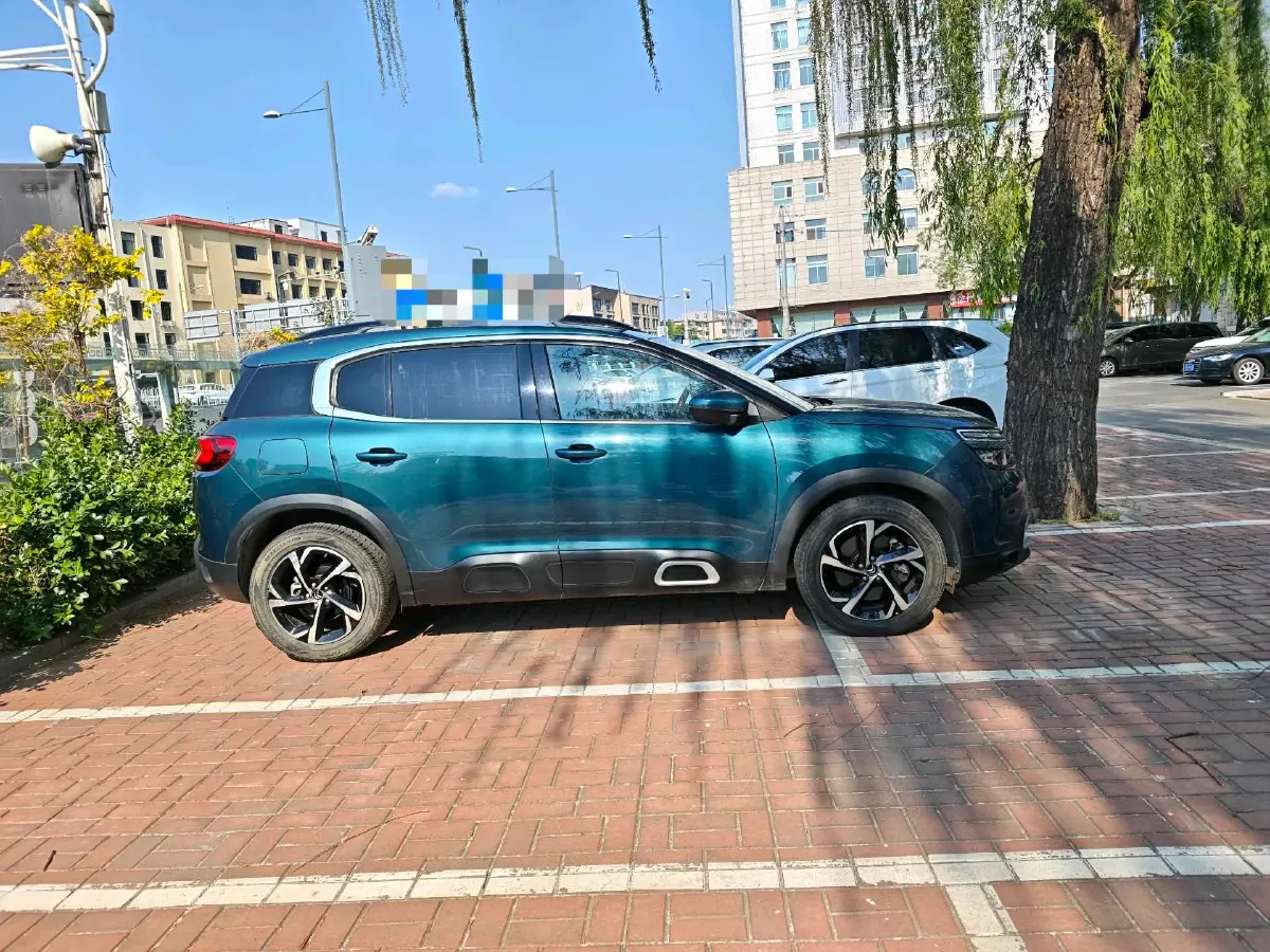 2020 Citroen C5 Aircross 1.8T 211HP L4 8AT,autocango,china used car exporter,china ev exporter,chinese used car exporter,chinese used ev exporter