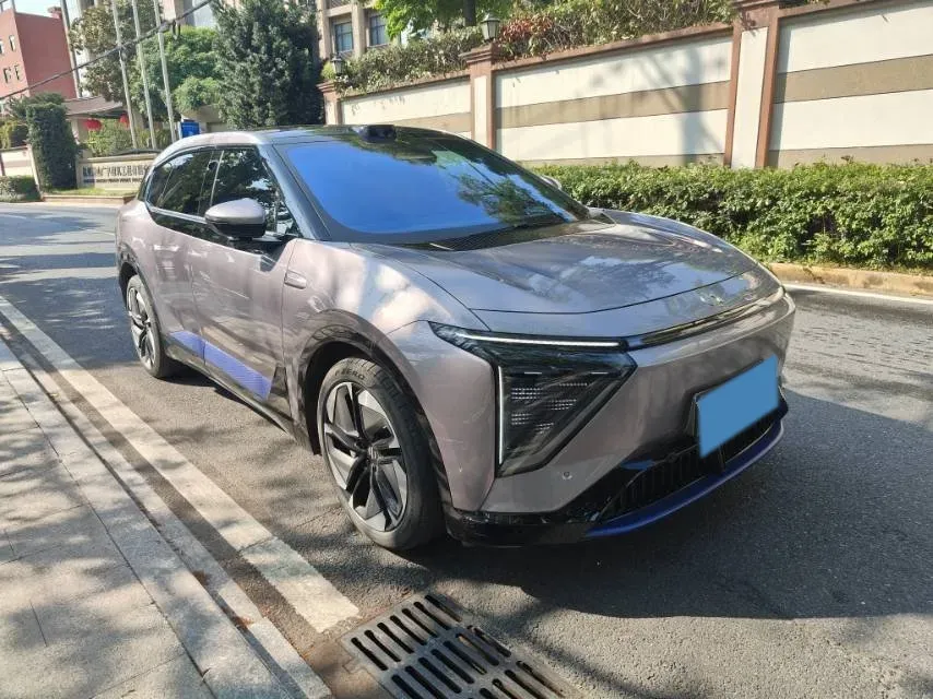 2023 HiPhi Y BEV 76.6KWH,autocango,china used car exporter,china ev exporter,chinese used car exporter,chinese used ev exporter