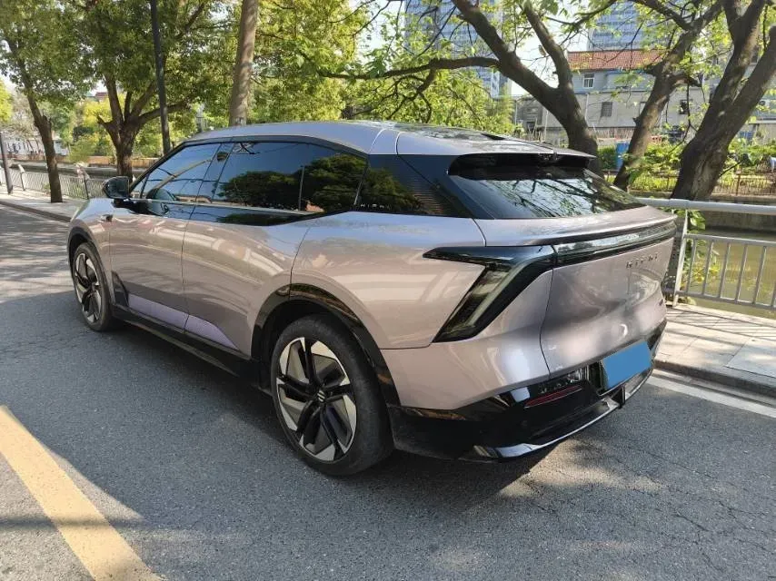 2023 HiPhi Y BEV 76.6KWH,autocango,china used car exporter,china ev exporter,chinese used car exporter,chinese used ev exporter