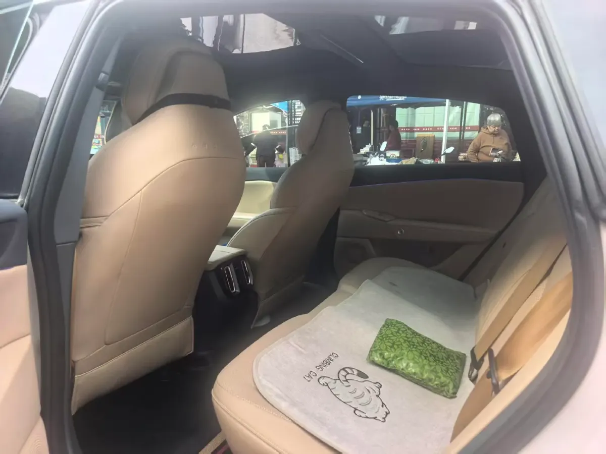 2025 ARCFOX αS5 BEV,autocango,china used car exporter,china ev exporter,chinese used car exporter,chinese used ev exporter