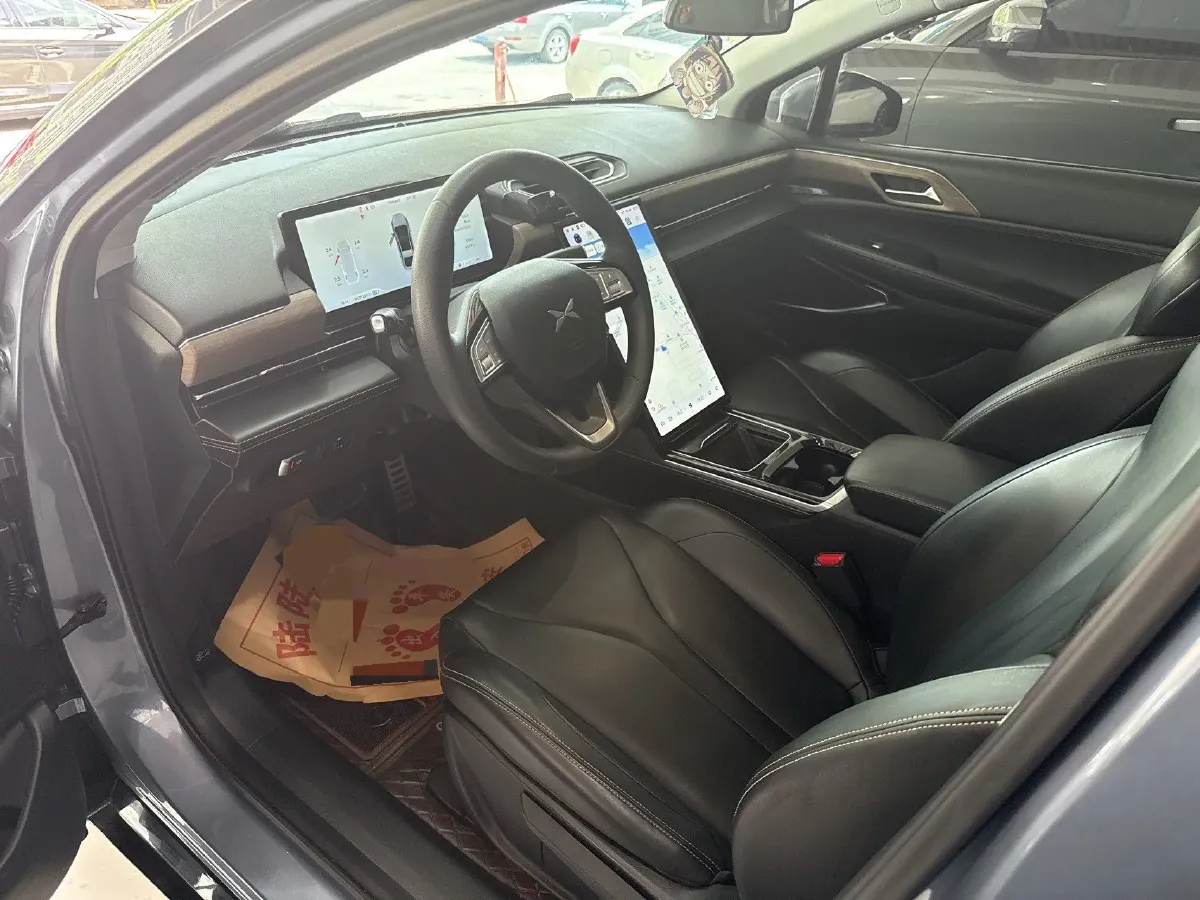 2024 Xpeng P5 BEV 55.4KWH,autocango,china used car exporter,china ev exporter,chinese used car exporter,chinese used ev exporter