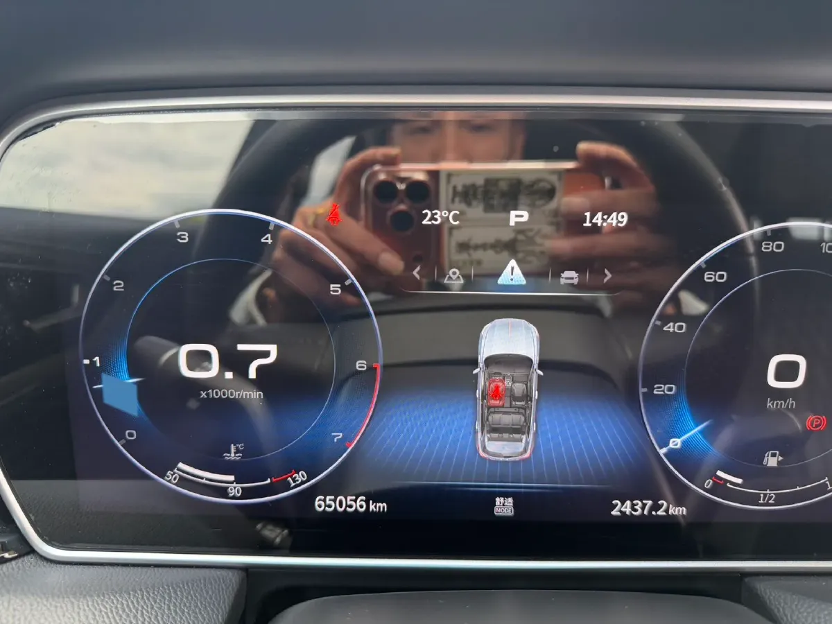 2022 HongQi HS5 2.0T 224HP L4 6AT,autocango,china used car exporter,china ev exporter,chinese used car exporter,chinese used ev exporter