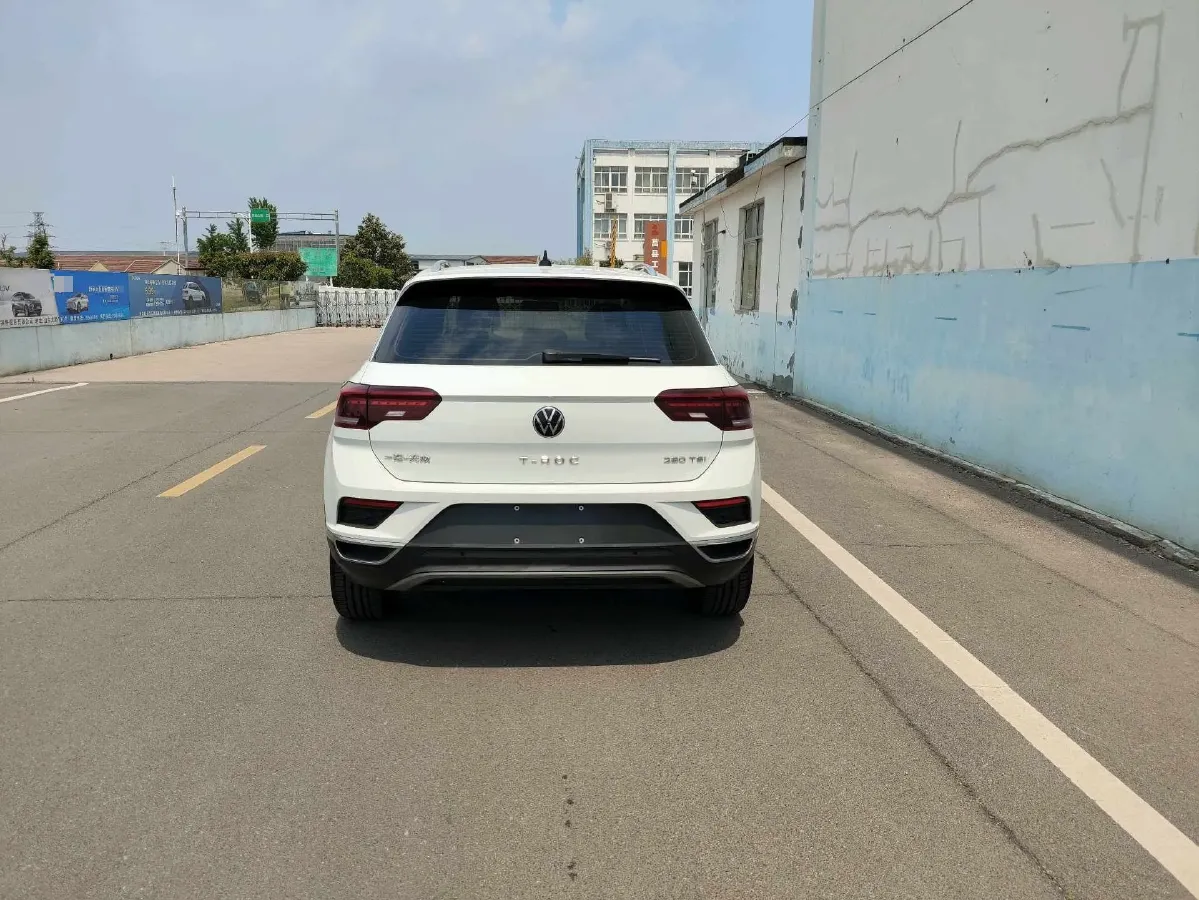 2021 Volkswagen T-Roc 1.4T 150HP L4 7DCT,autocango,china used car exporter,china ev exporter,chinese used car exporter,chinese used ev exporter