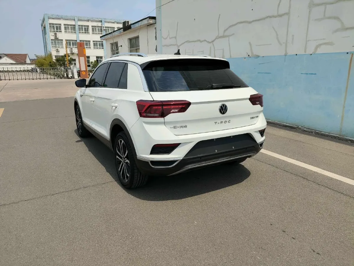 2021 Volkswagen T-Roc 1.4T 150HP L4 7DCT,autocango,china used car exporter,china ev exporter,chinese used car exporter,chinese used ev exporter