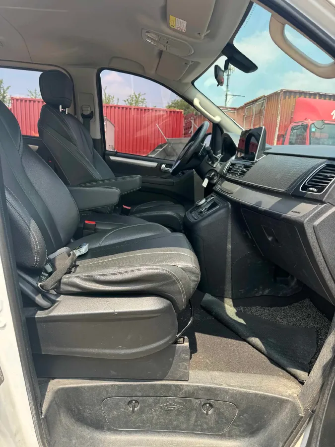 2023 MAXUS G20 2.0T 261HP L4 8AT,autocango,china used car exporter,china ev exporter,chinese used car exporter,chinese used ev exporter