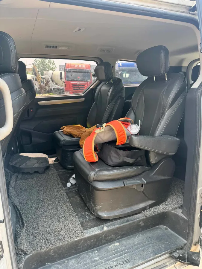 2023 MAXUS G20 2.0T 261HP L4 8AT,autocango,china used car exporter,china ev exporter,chinese used car exporter,chinese used ev exporter