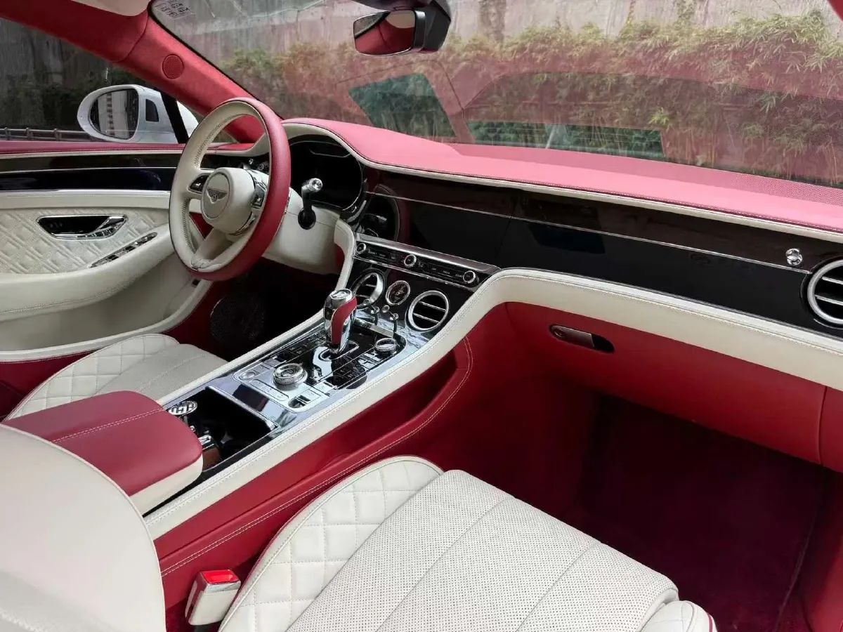 2022 Bentley Continental 4.0T 549HP V8 8DCT,autocango,china used car exporter,china ev exporter,chinese used car exporter,chinese used ev exporter