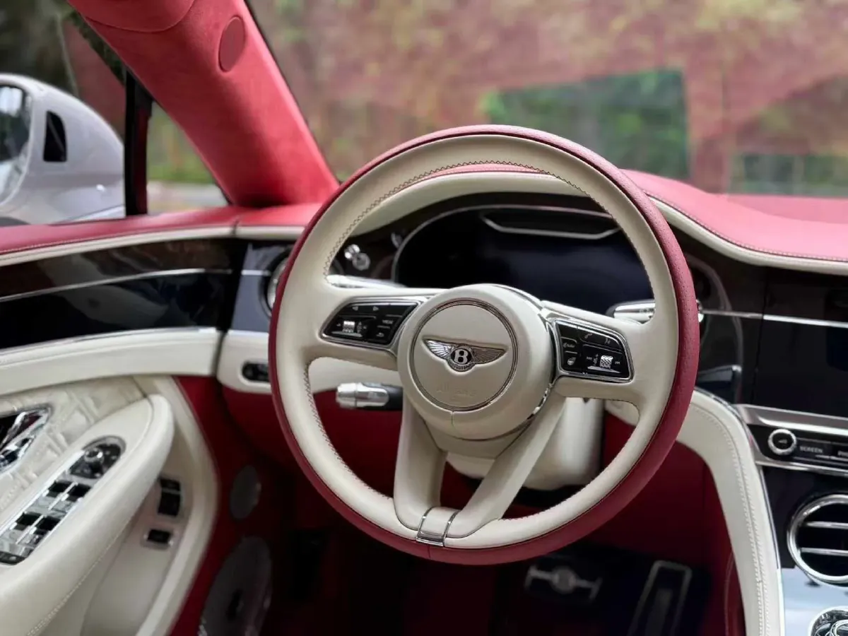 2022 Bentley Continental 4.0T 549HP V8 8DCT,autocango,china used car exporter,china ev exporter,chinese used car exporter,chinese used ev exporter