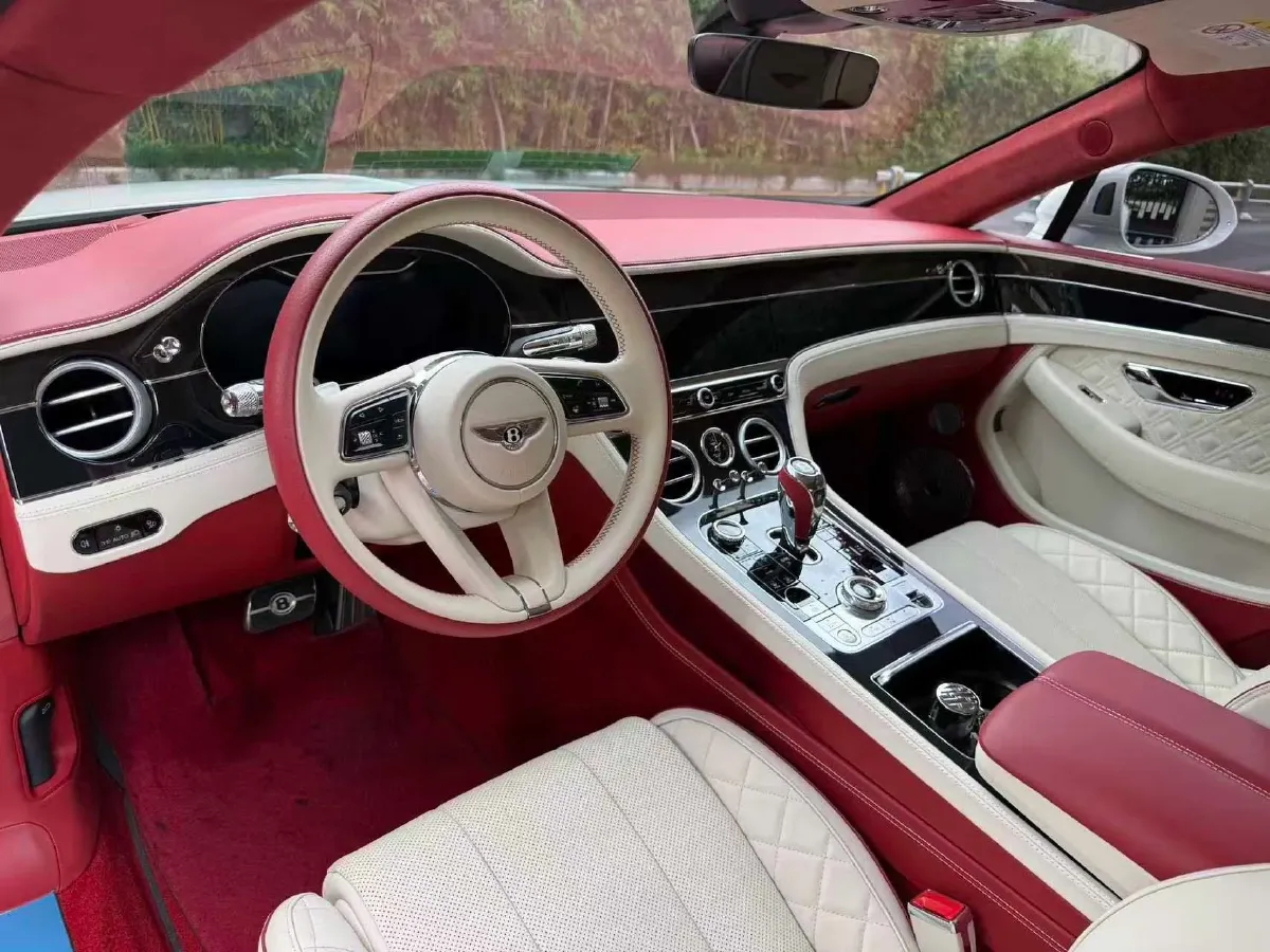 2022 Bentley Continental 4.0T 549HP V8 8DCT,autocango,china used car exporter,china ev exporter,chinese used car exporter,chinese used ev exporter