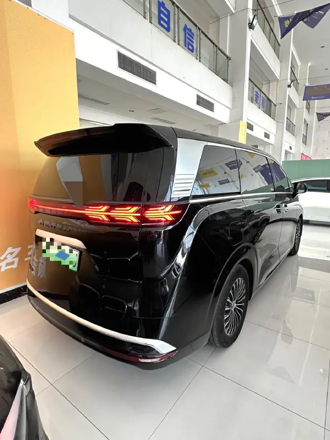 2022 Mercedes-Benz GLC Class 2.0T 197HP L4 9AT,autocango,china used car exporter,china ev exporter,chinese used car exporter,chinese used ev exporter