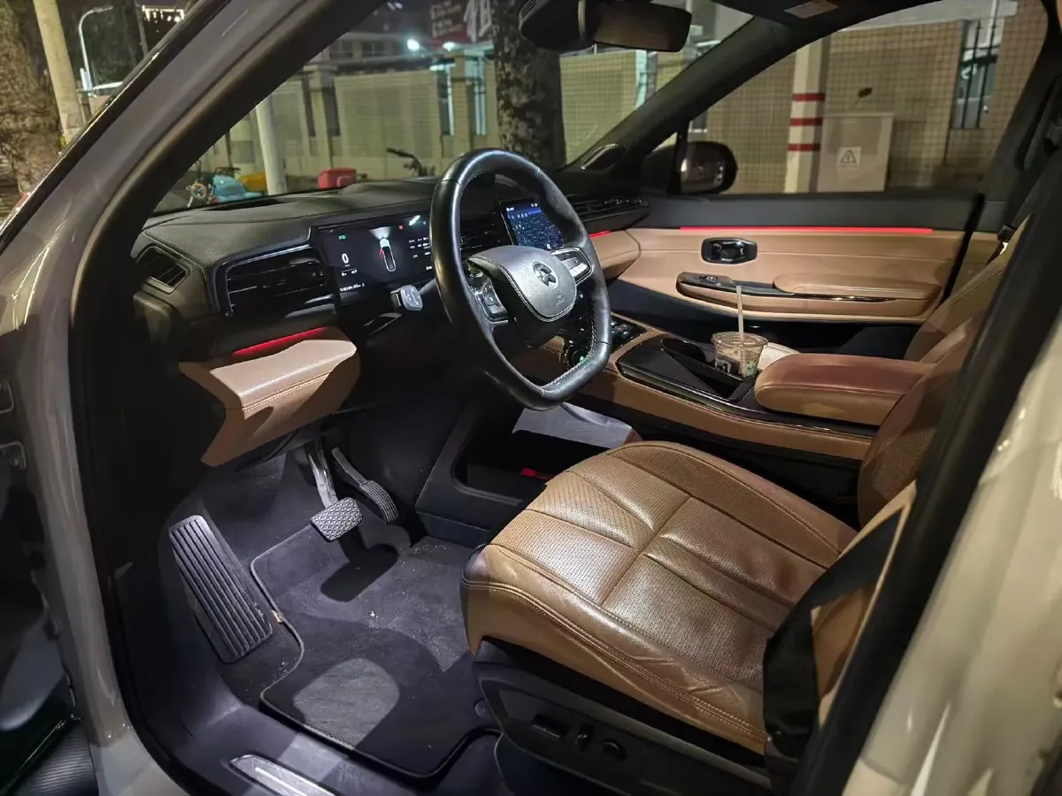 2020 NIO ES8 BEV 100KWH,autocango,china used car exporter,china ev exporter,chinese used car exporter,chinese used ev exporter