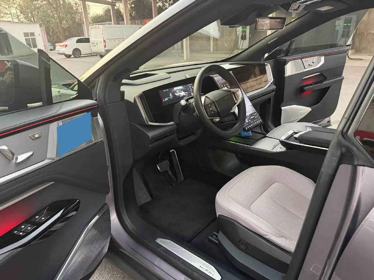 2023 HiPhi Y BEV 76.6KWH,autocango,china used car exporter,china ev exporter,chinese used car exporter,chinese used ev exporter