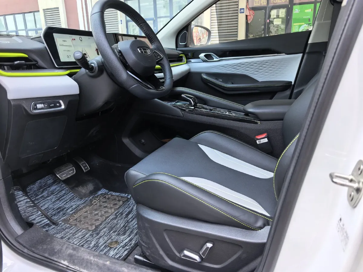 2022 Geely Coolray 1.5T 181HP L4 7DCT,autocango,china used car exporter,china ev exporter,chinese used car exporter,chinese used ev exporter