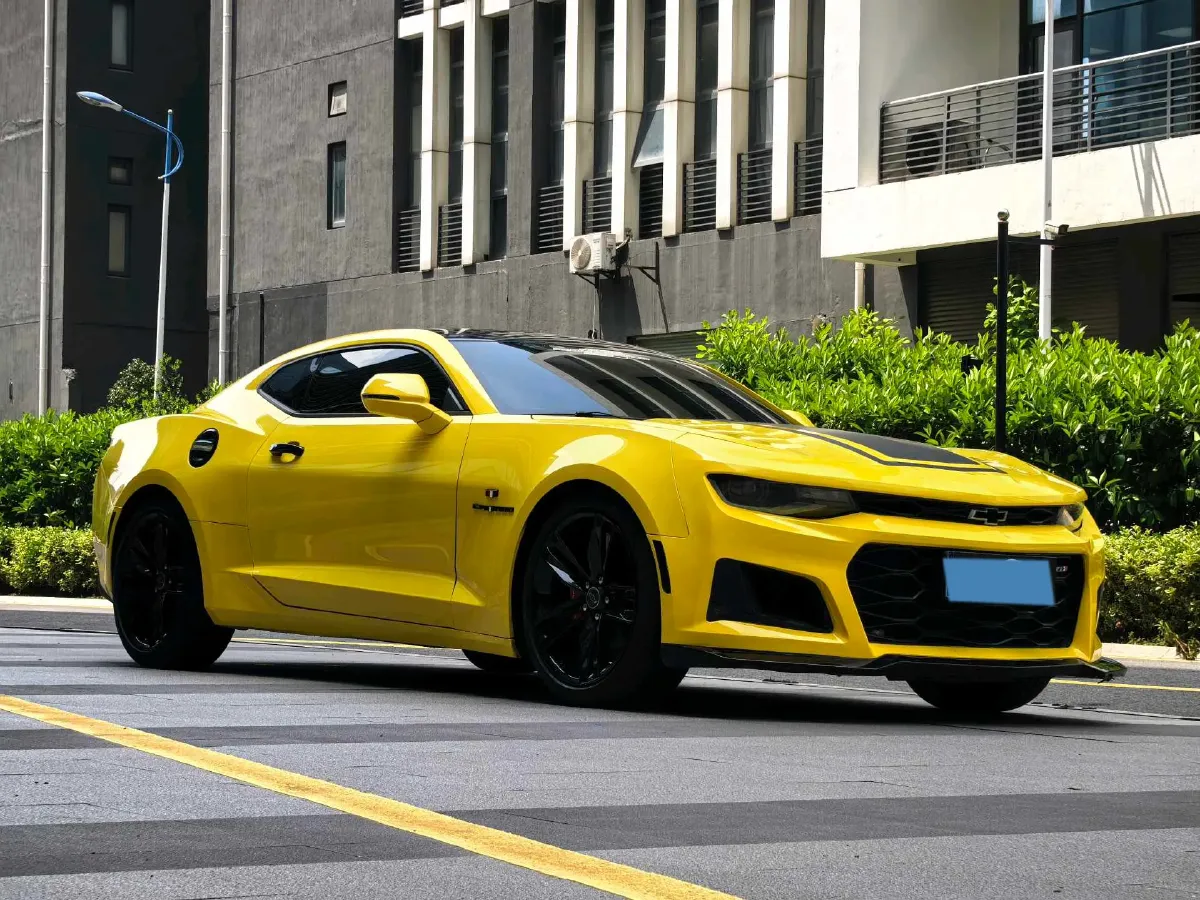 2017 Chevrolet Camaro 2.0T 275HP L4 8AT,autocango,china used car exporter,china ev exporter,chinese used car exporter,chinese used ev exporter