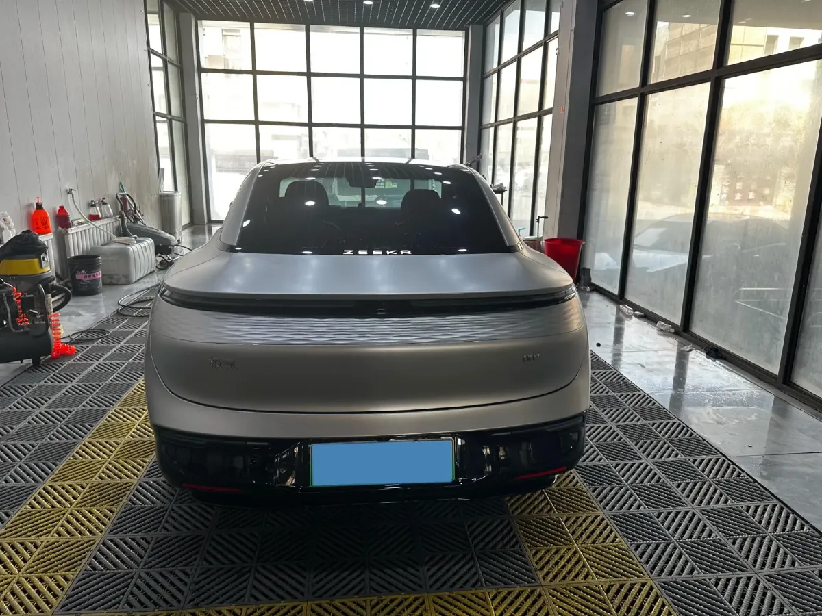 2025 HongQi HS7 2.0T 252HP L4 8AT,autocango,china used car exporter,china ev exporter,chinese used car exporter,chinese used ev exporter