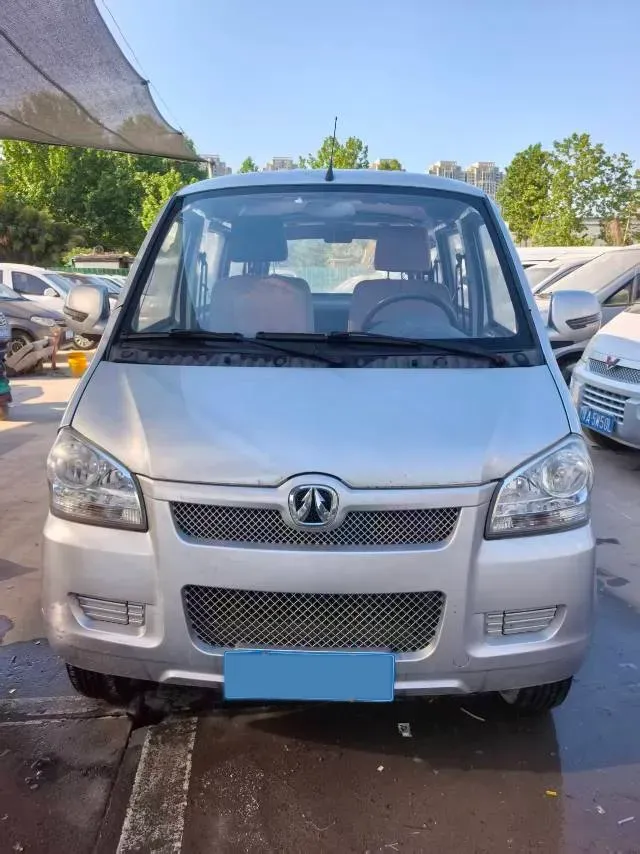 2014 WuLing HongGuang 1.5L 112HP L4 5MT,autocango,china used car exporter,china ev exporter,chinese used car exporter,chinese used ev exporter
