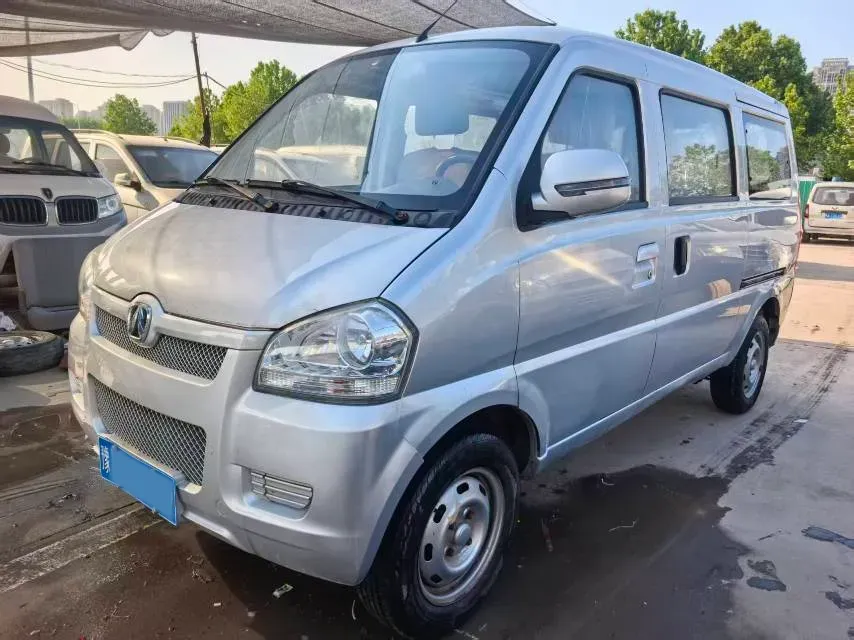 2014 WuLing HongGuang 1.5L 112HP L4 5MT,autocango,china used car exporter,china ev exporter,chinese used car exporter,chinese used ev exporter