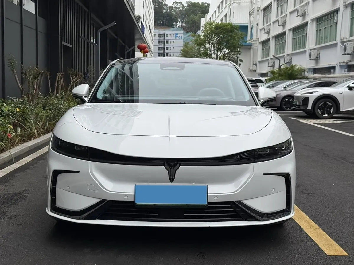 2023 Voyah ZhuiGuang BEV 82.11KWH,autocango,china used car exporter,china ev exporter,chinese used car exporter,chinese used ev exporter