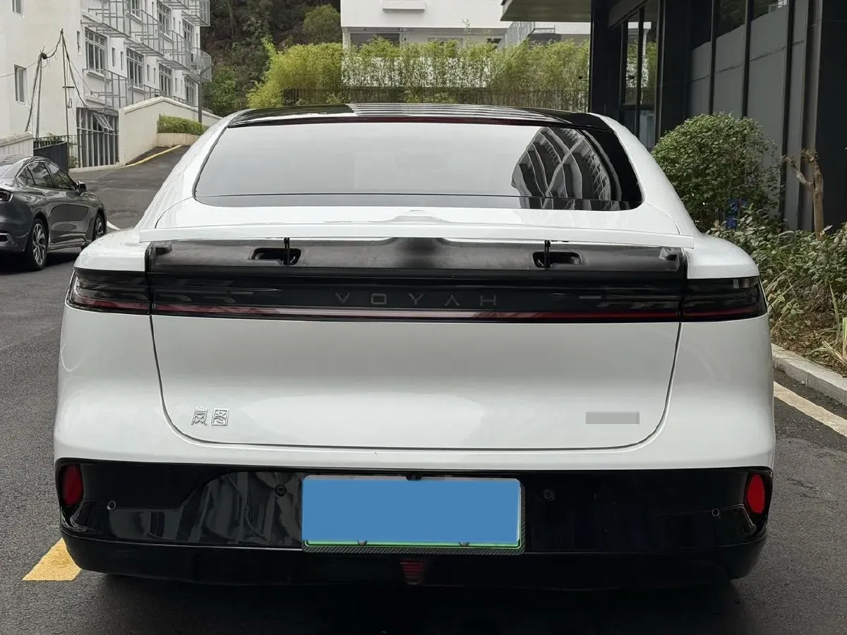 2023 Voyah ZhuiGuang BEV 82.11KWH,autocango,china used car exporter,china ev exporter,chinese used car exporter,chinese used ev exporter