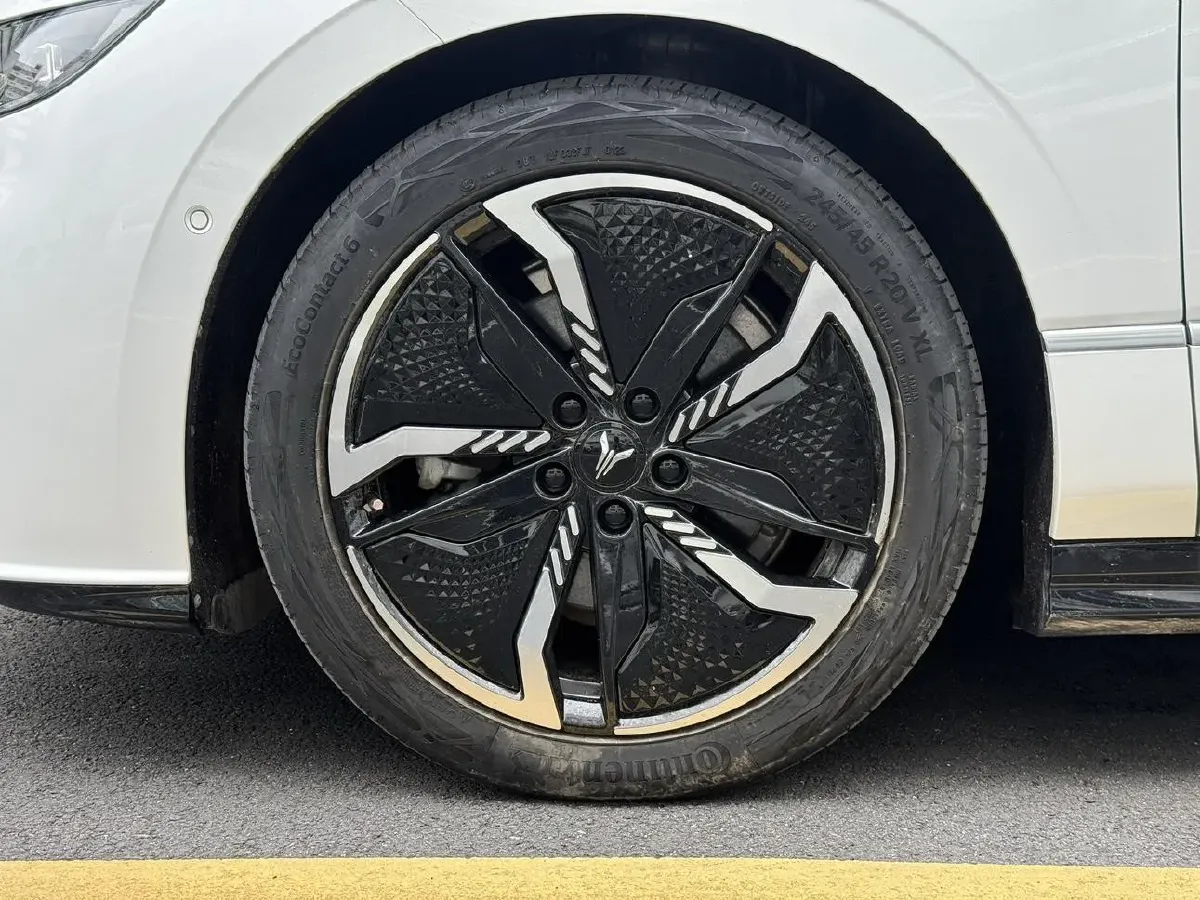 2023 Voyah ZhuiGuang BEV 82.11KWH,autocango,china used car exporter,china ev exporter,chinese used car exporter,chinese used ev exporter