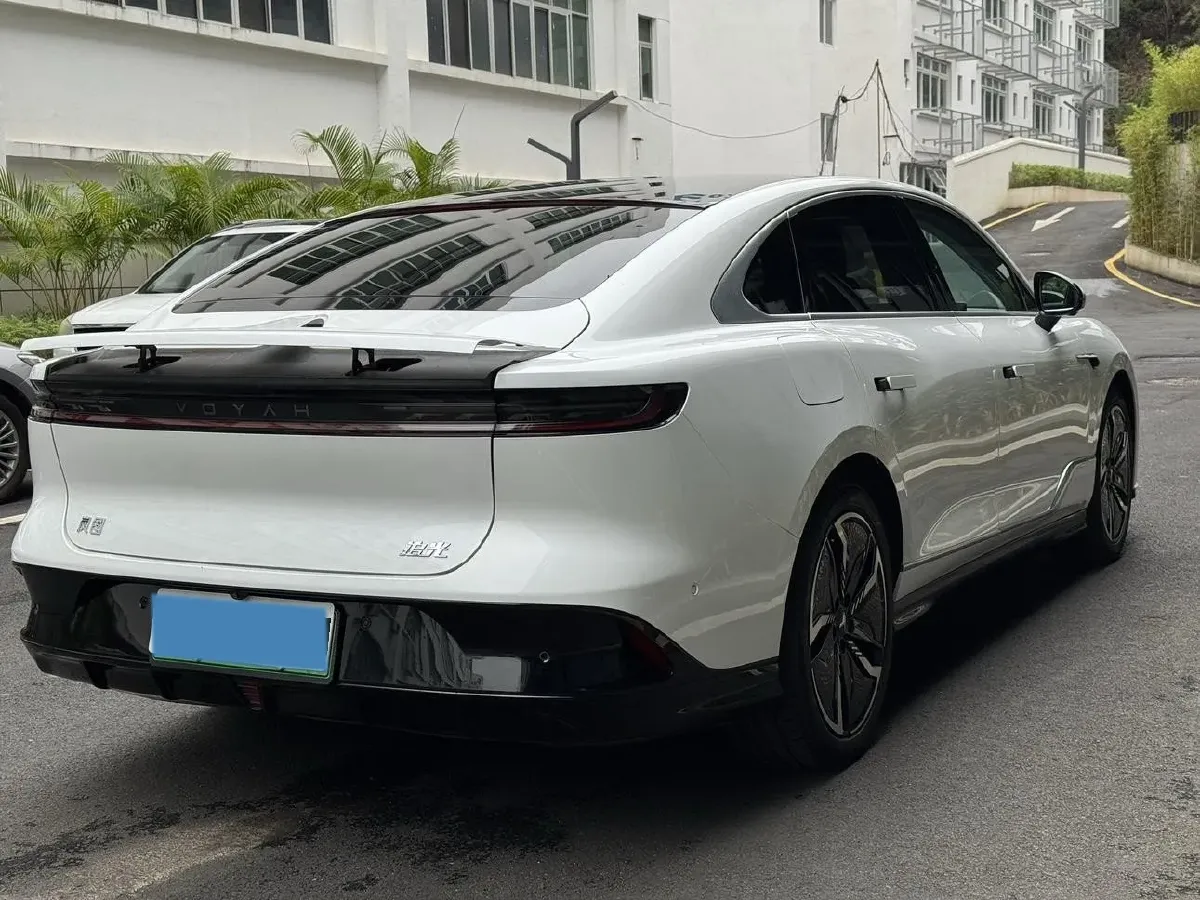 2023 Voyah ZhuiGuang BEV 82.11KWH,autocango,china used car exporter,china ev exporter,chinese used car exporter,chinese used ev exporter