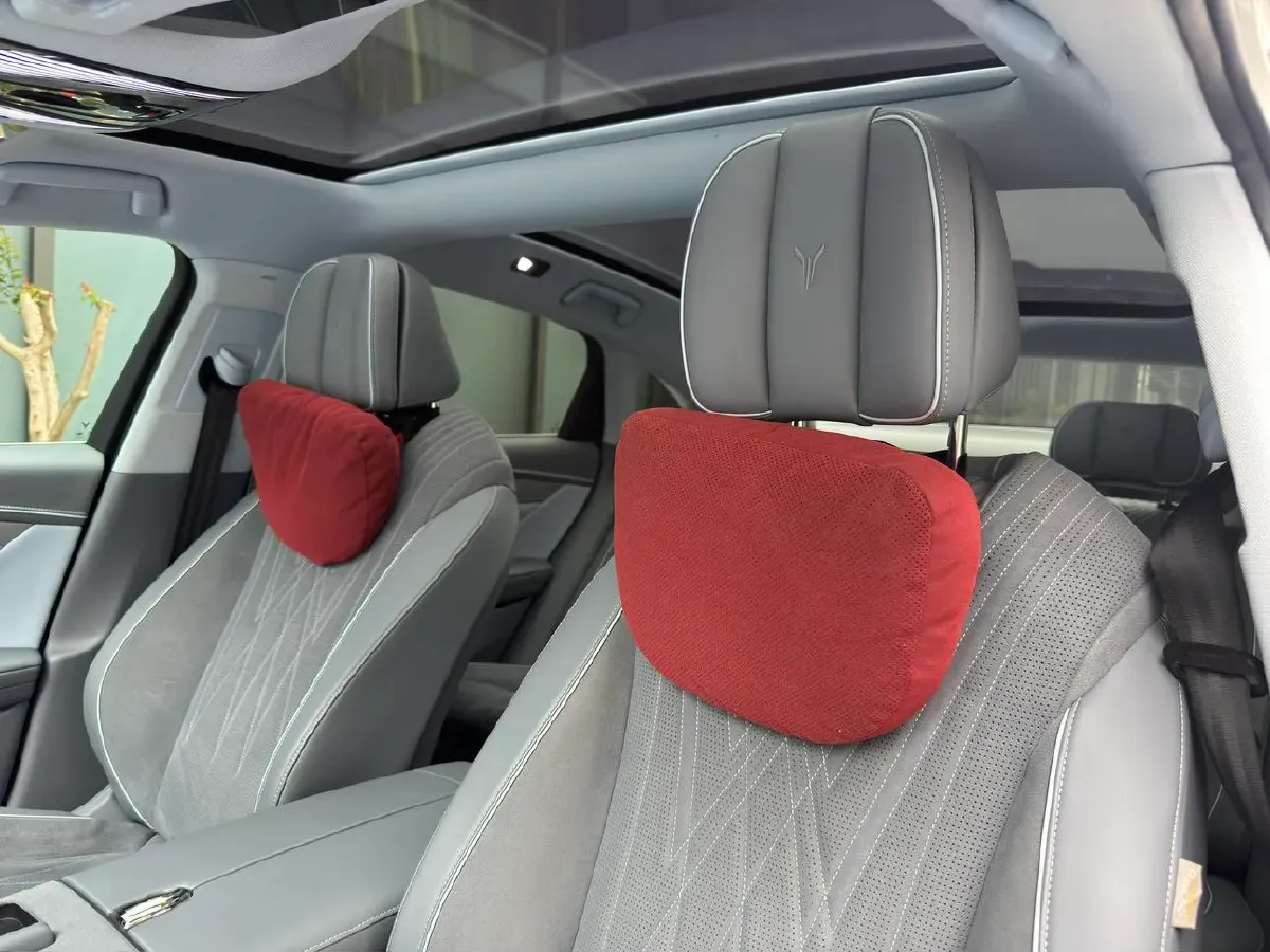 2023 Voyah ZhuiGuang BEV 82.11KWH,autocango,china used car exporter,china ev exporter,chinese used car exporter,chinese used ev exporter