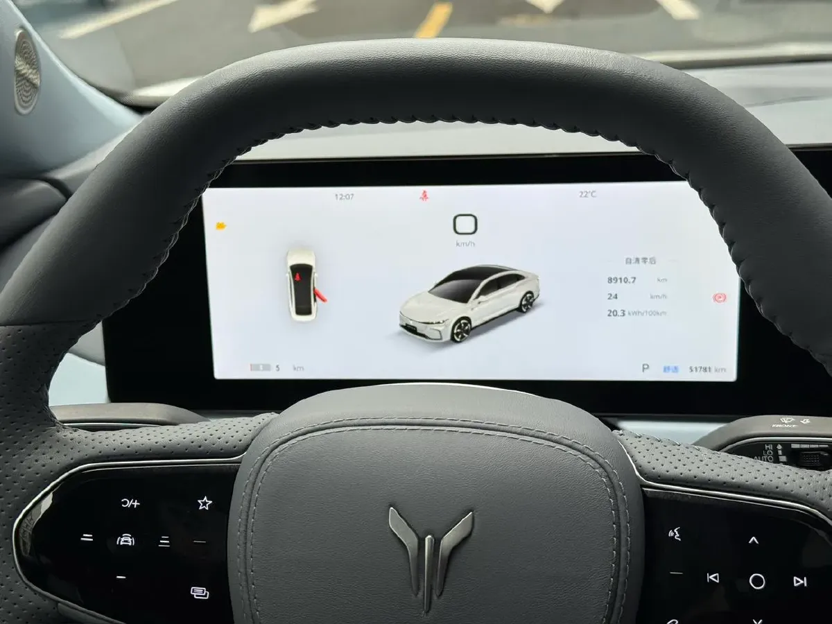 2023 Voyah ZhuiGuang BEV 82.11KWH,autocango,china used car exporter,china ev exporter,chinese used car exporter,chinese used ev exporter