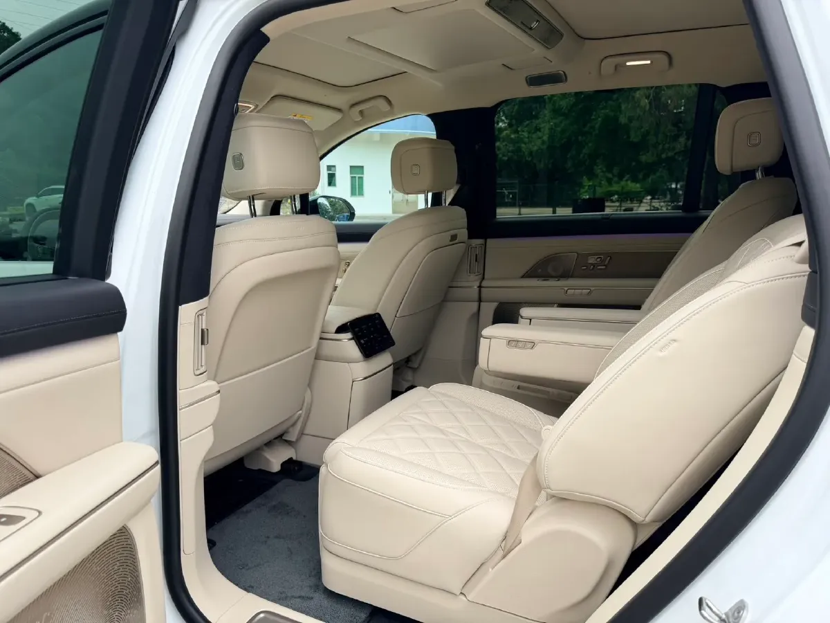 2026 NIO ES8 BEV,autocango,china used car exporter,china ev exporter,chinese used car exporter,chinese used ev exporter