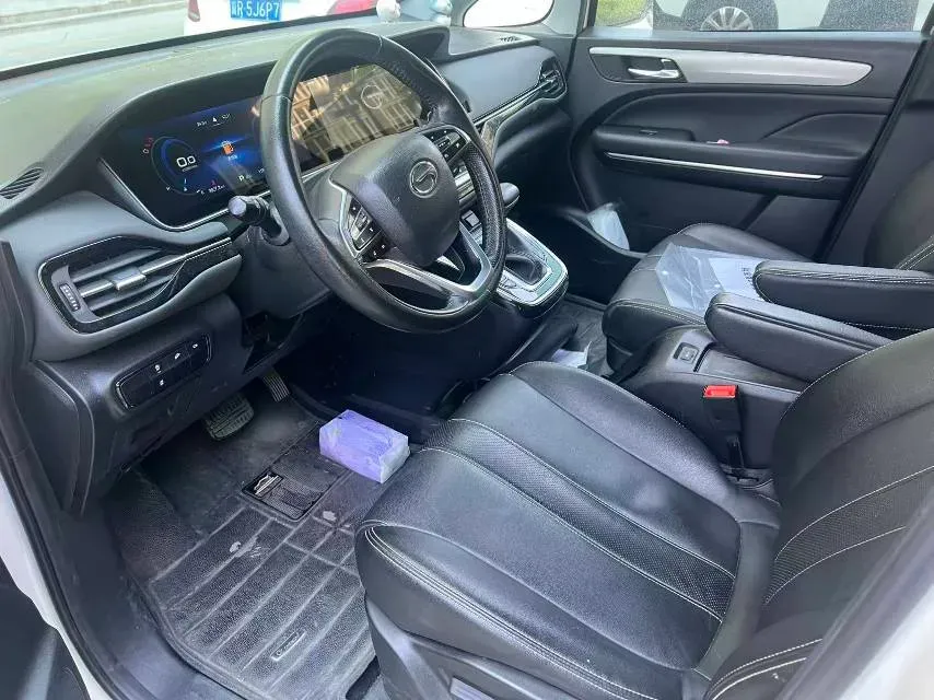 2021 GAC Trumpchi M6 1.5T 169HP L4 7DCT,autocango,china used car exporter,china ev exporter,chinese used car exporter,chinese used ev exporter