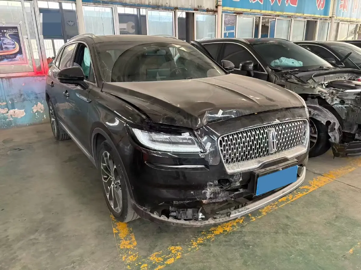 2021 Lincoln Nautilus 2.0T 245HP L4 8AT,autocango,china used car exporter,china ev exporter,chinese used car exporter,chinese used ev exporter