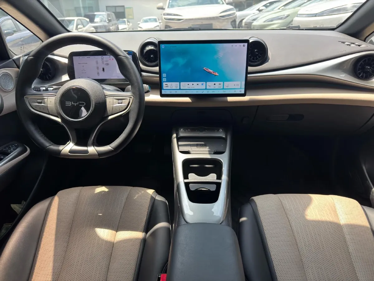2025 BYD Dolphin BEV 45.12KWH,autocango,china used car exporter,china ev exporter,chinese used car exporter,chinese used ev exporter