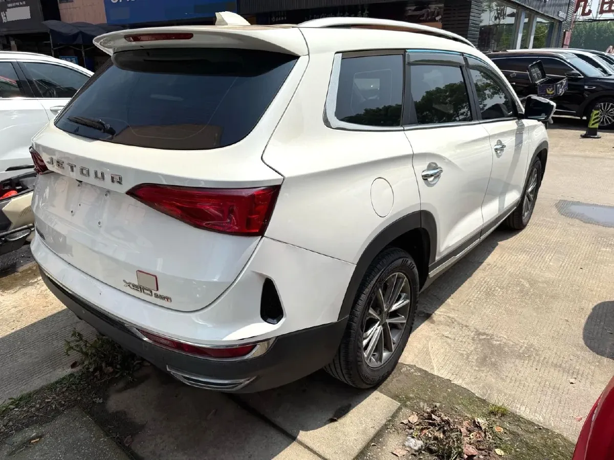 2020 Jetour X90 1.5T 156HP L4 6MT,autocango,china used car exporter,china ev exporter,chinese used car exporter,chinese used ev exporter