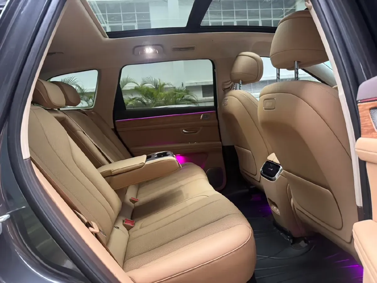 2024 Jaguar E-PACE 1.5T 200HP L3 8AT,autocango,china used car exporter,china ev exporter,chinese used car exporter,chinese used ev exporter